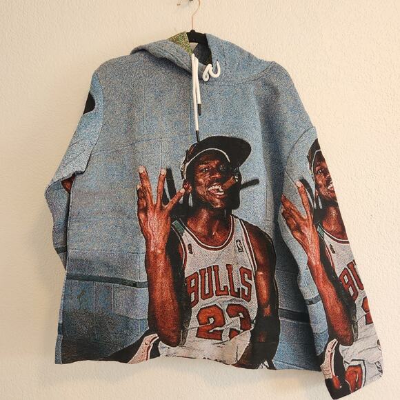 Michael Jordan Men's Size Large Three-peat Cigar Bulls 23